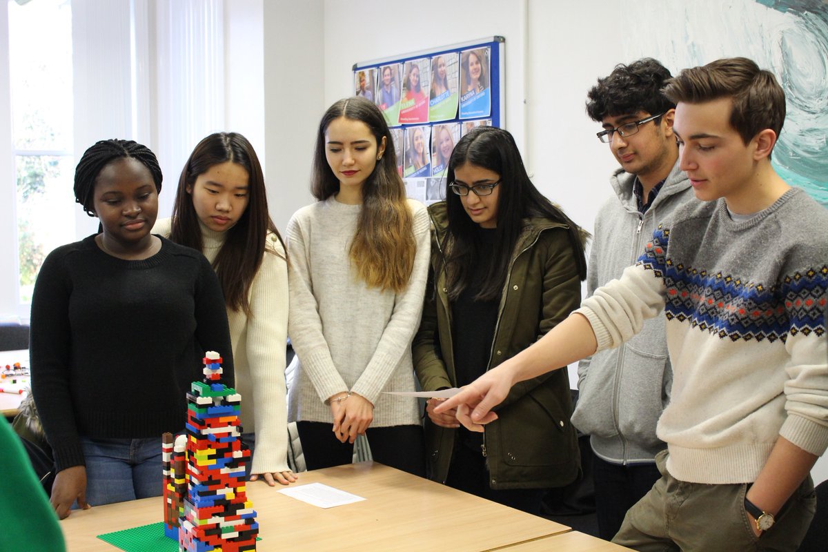 doverbroecks's tweet photo. Today you’re invited into a Lower Sixth #Alevel #economics class. More here: https://t.co/x8iFMa6QO6
#doverbroecks #sixthform #insideclass https://t.co/t3MP5JQTPH