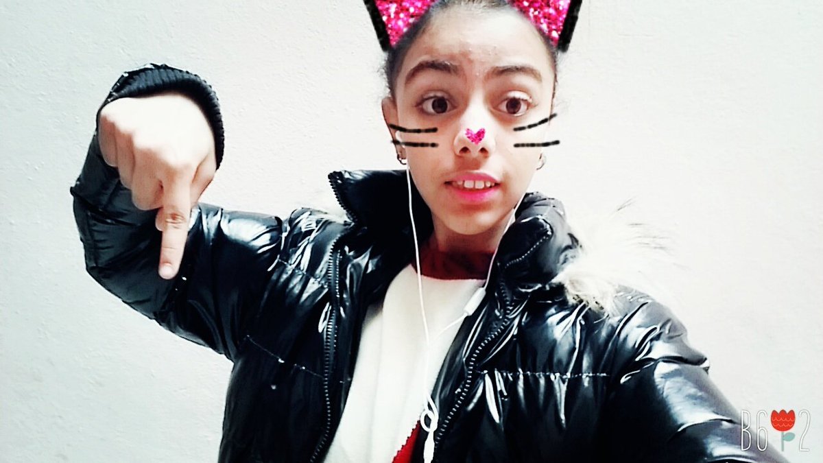Official_Fatyy's tweet photo. اشترك في قناتي Beautiful Fatma👧
الرا��ط بحسابي.. و الي عنده سؤال يكتبه بالكومنت 👇
لفيديوا Q &amp; A 👩..
#فاطمة https://t.co/BjuTcC2erg