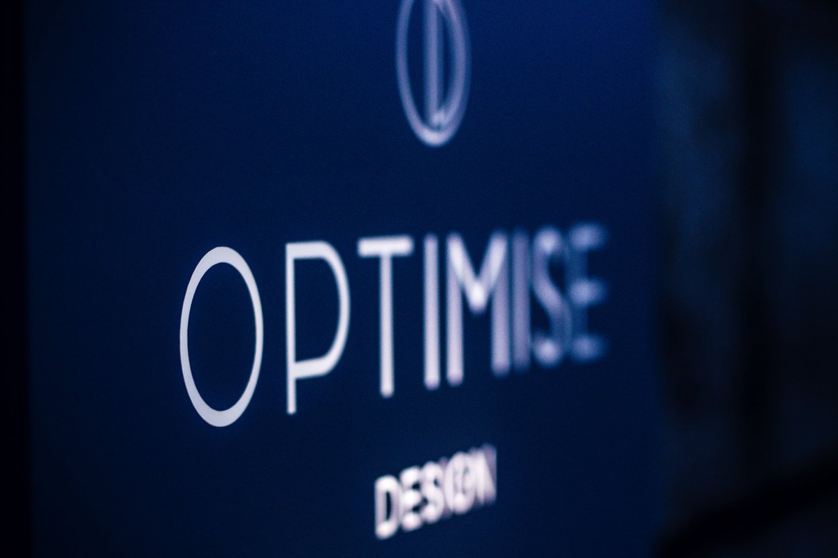 BrandNewCreativ's tweet image. Dropped by the stylish new @optimisedesign offices @ no.34 - always a pleasure! #currentwork #bncprojects #lightbox #design #signage