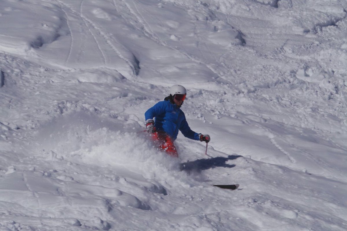 NickFenge's tweet photo. @RAFTelemark  Dan playing https://t.co/IVVY8dvz9t
