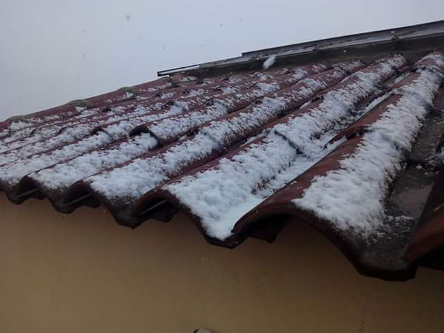 Junta_SantaCruz's tweet photo. Éstas bonitas imágenes nos deja la nevada en nuestra pedanía. https://t.co/wDzFNvvrl4