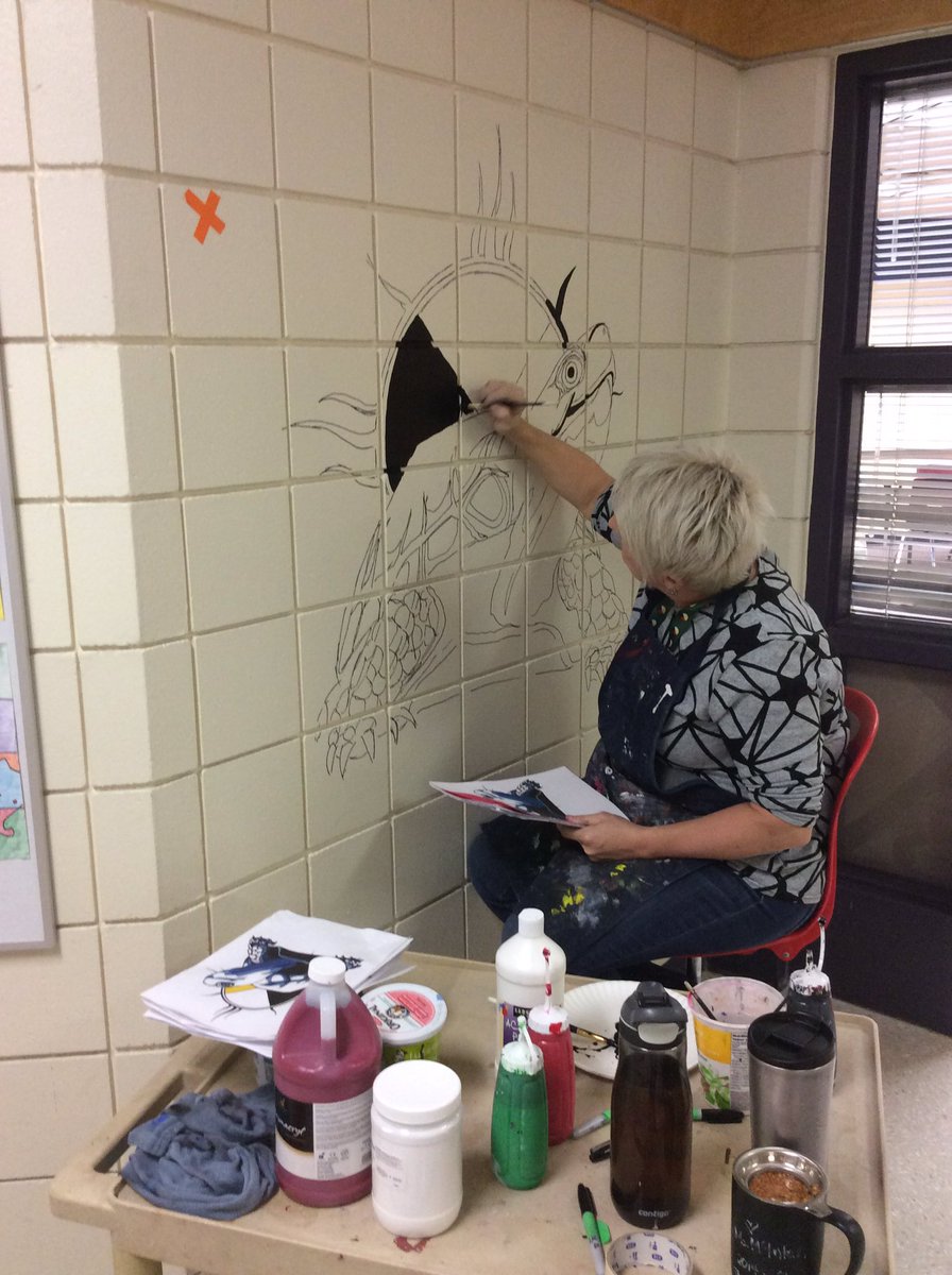 malgibson4's tweet photo. Our very own talented @rubyandjett working hard on these beautiful murals of the Seven Teachings. https://t.co/MeAU1VDhFG