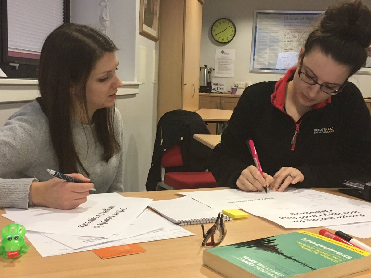 KatieDuckworth's tweet photo. Time Thieves being well & truly challenged this afternoon #Tamingtime #timemanagement @alzscot https://t.co/7i9aSc82dS