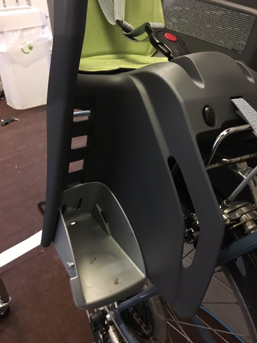 MeganC_T's tweet photo. Hi @DecathlonUK bought a @PolisportCycle kids seat on Sat, but it's missing a foot strap - could a replacement be sent to me?? https://t.co/vg2tv6n4iA