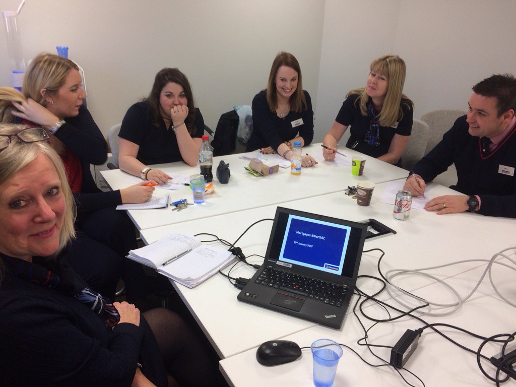Salisbury0328's tweet photo. The lovely @CarolBarnes378 in full flow delivering her MRMMasterclass with TeamSaisbury #NorthSC @SCCNBS 👏👍📸 https://t.co/p1RiWJWwPt
