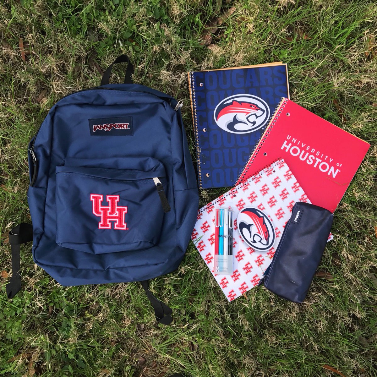 UHCampusStore's tweet photo. #CoogsInTheClassroom https://t.co/2JCk4zhyEA