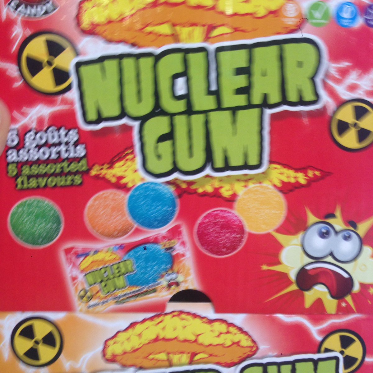 sergent_claire's tweet photo. Pause réconfort de la team #HILDA_DWC 🍭🍦🍬. Merci @MeltEssec #essecDWC https://t.co/f5T6A842KP