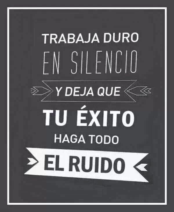 diezdoceVE's tweet photo. #FelizMiercoles "Trabaja duro en silencio y deja que tu éxito haga todo el ruido" https://t.co/YU0GxrIF6l