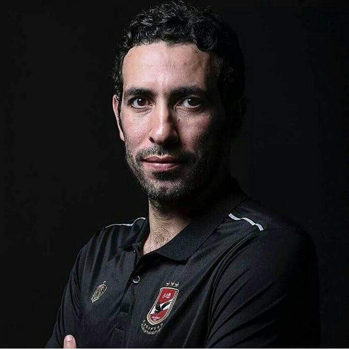 Haamaaki's tweet photo. ابو تريكة اكبر من اي كلام يتقال عليه الراجل دة قيمة كبيرة اوي بس للأسف قيمته معروفة ف كل العالم الا بلده الظالم له يومه
#ارهابي_القلوب https://t.co/hcNopIVLuF
