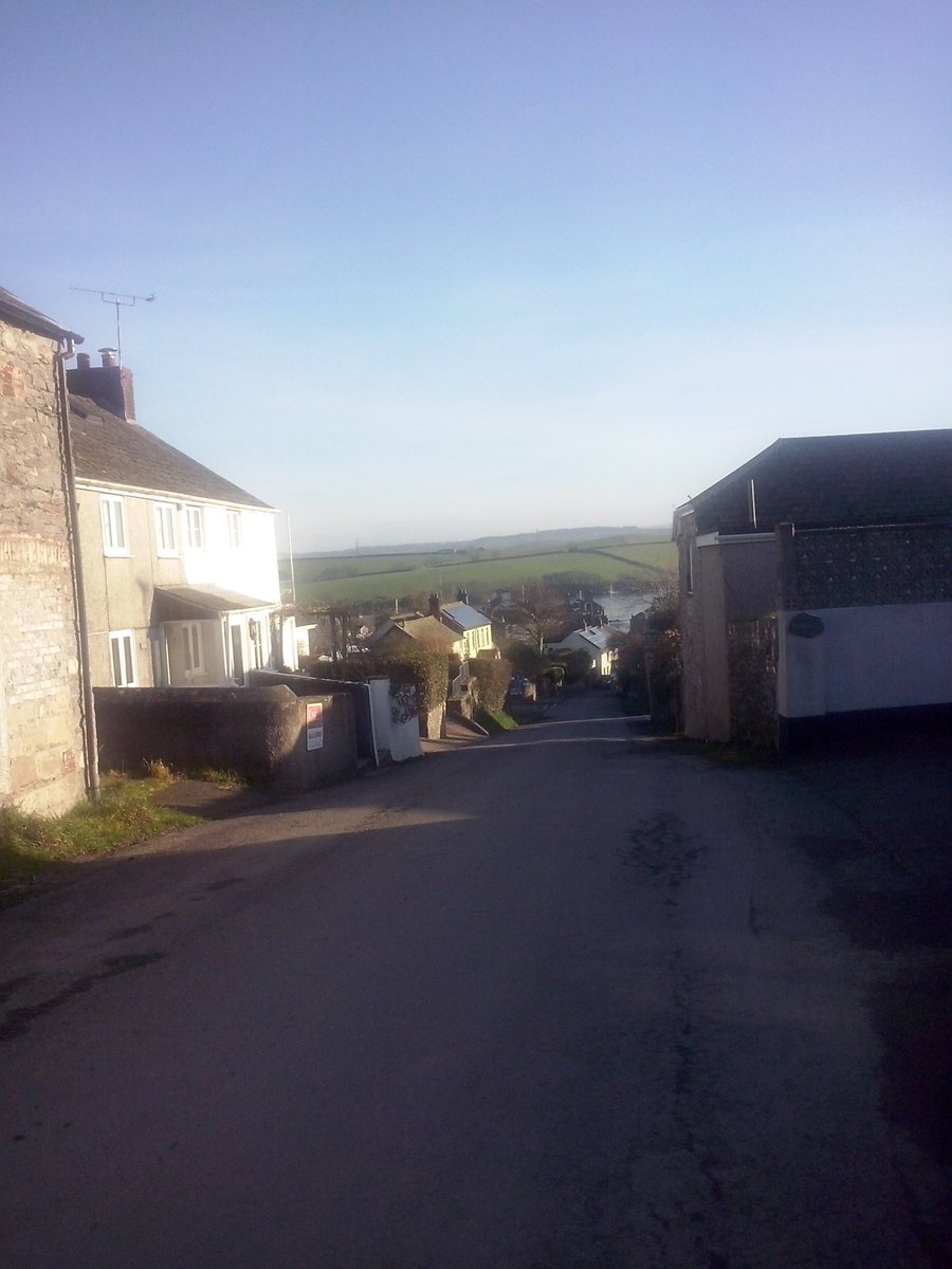 jennyfuramy's tweet photo. Today we was special trip to #Cargreen on da #RiverTamar ❤ Jenny's auntie passed away last night dis was where she lived #Perfect #Sunshine https://t.co/bGMNUnLA7Z
