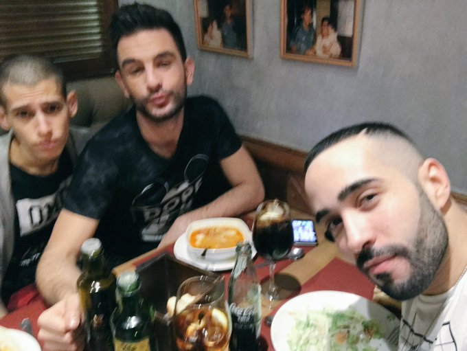 Comisura en vivares con @abrahaMontenegr @alecloobxxx ?? https://t.co/ZdttuLZfWa