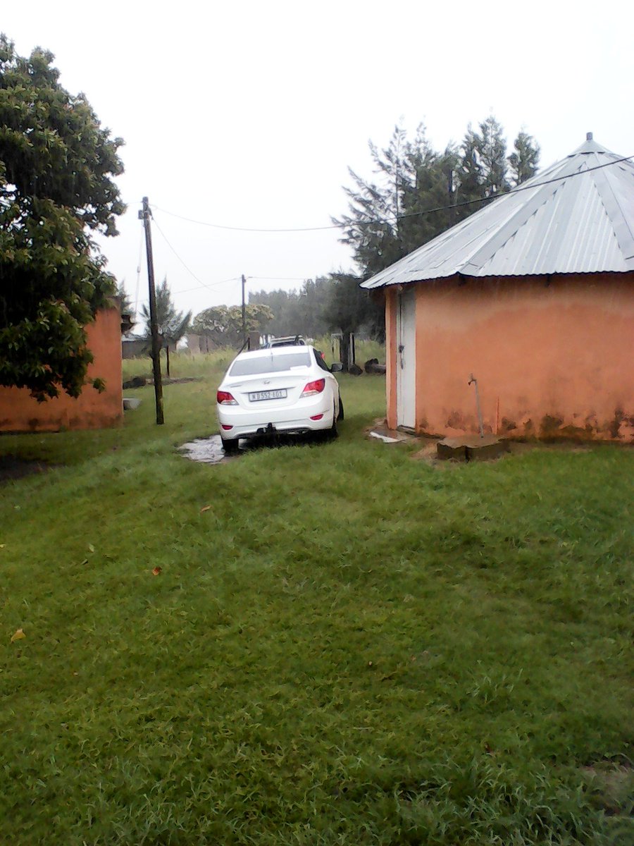 Weather was hectic Monday I was supposed to come back to Dbn but i Had to sleep ekhaya igceke lali shelelela