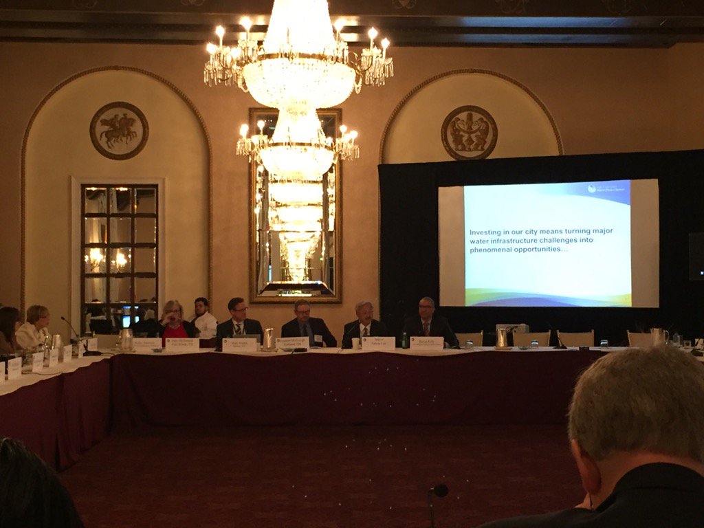FUSECorps's tweet photo. @mayoredlee addresses city leaders at #USCMwinter17 re: infrastructure. We're proud to have 7 #FUSEFellows in SF! https://t.co/bqjSTMix2k
