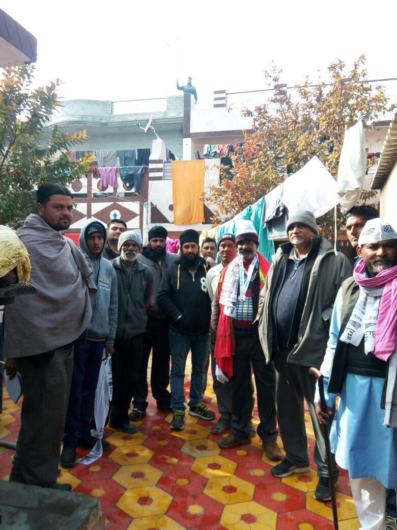 veer_jamal's tweet photo. ਅੱਜ ਜ਼ੋਨ ਹੁਸ਼ਿਆਰਪੁਰ ਹਲਕਾ ਚੱਬੇਵਾਲ ਪਿੰਡ ਭਾਮ, ਕੁੱਕੜਾਂ,ਗੋਪਾਲੀਆ,ਜਾਗਨੀਆਣਾ ,ਖੇੜਾ, ਦਿਹਾਣਾ,ਕੁਕੋਵਾਲ'ਵਿੱਚ ਰਮਨ ਕੁਮਾਰ ਜੀ ਨੇ ਲੋਕਾਂ ਦੀਆ ਦੁੱਖ ਤਖਲ਼ੀਫਾ ਸੁਣੀਆਂ https://t.co/Inoa0pE0tU