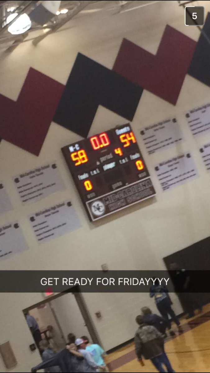 nhs_stusec's tweet photo. Trash talk from some MC students😂 Who else cannot wait until Friday to beat up on some MC Rebels ? 🤔😈 #Bulldogs #goodfootballseasonMC https://t.co/gomcLoLyMw