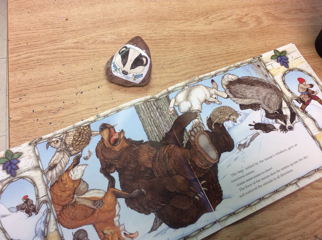 Using character stones to retell the story " The Mitten"
