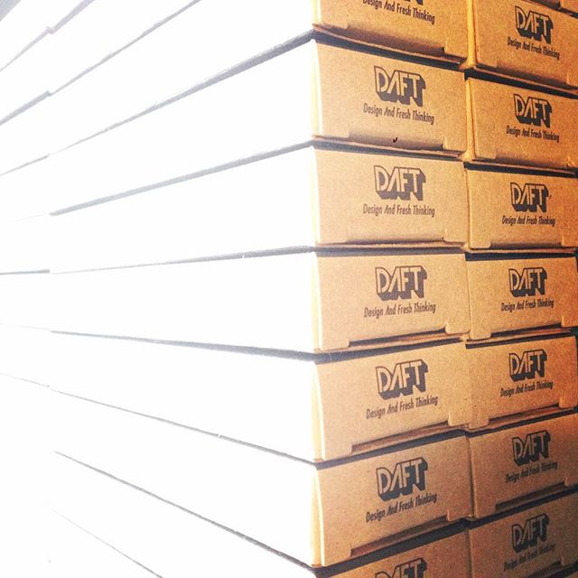 DAFTbrand's tweet photo. Orders shipping out today!📮 Order your comb at https://t.co/6RYC5frR9b  #mancomb #foldingcomb #custom #personalisedgifts #comb #hair #beard https://t.co/VFGw7HvVaW