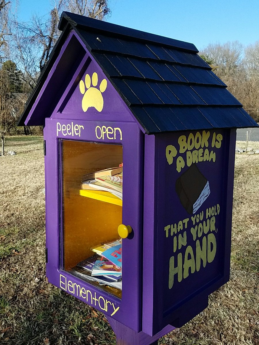 PeelerOpenElem's tweet photo. Thanks Girl Scout Troop 40177 for building &amp; installing a library donation box on our playground! @GCSchoolsNC @PeelerOpenElem https://t.co/7CFZelvdQm