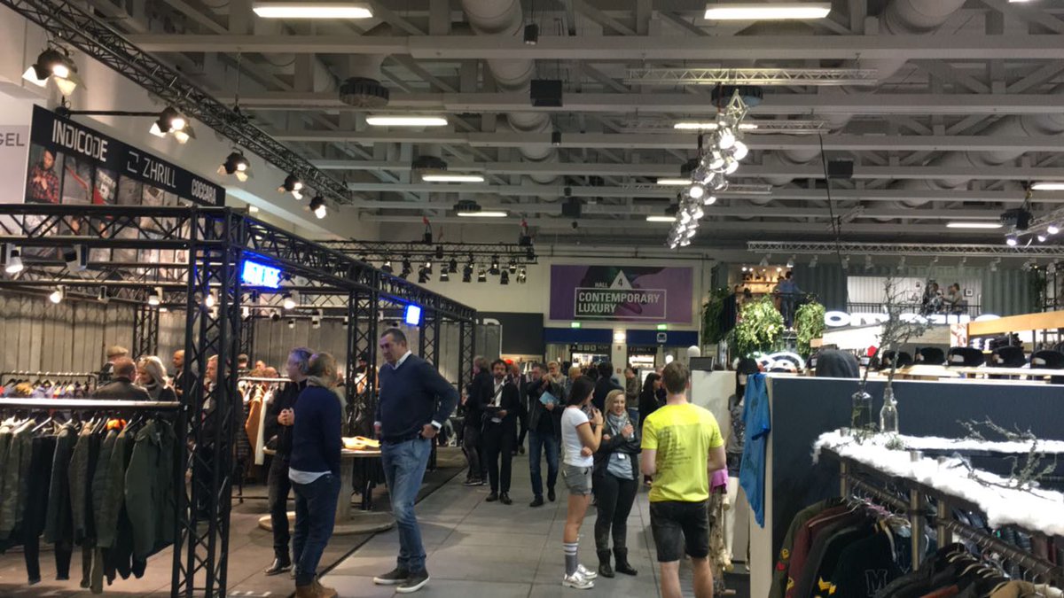 MazeLeather's tweet photo. Liebe Twitter-Follower. Besucht uns auf der Panorama Fashion Fair Berlin. Ihr findet uns in Halle 3, Stand 3.24 auf der #panoramaberlin https://t.co/cIKSfHFPSU