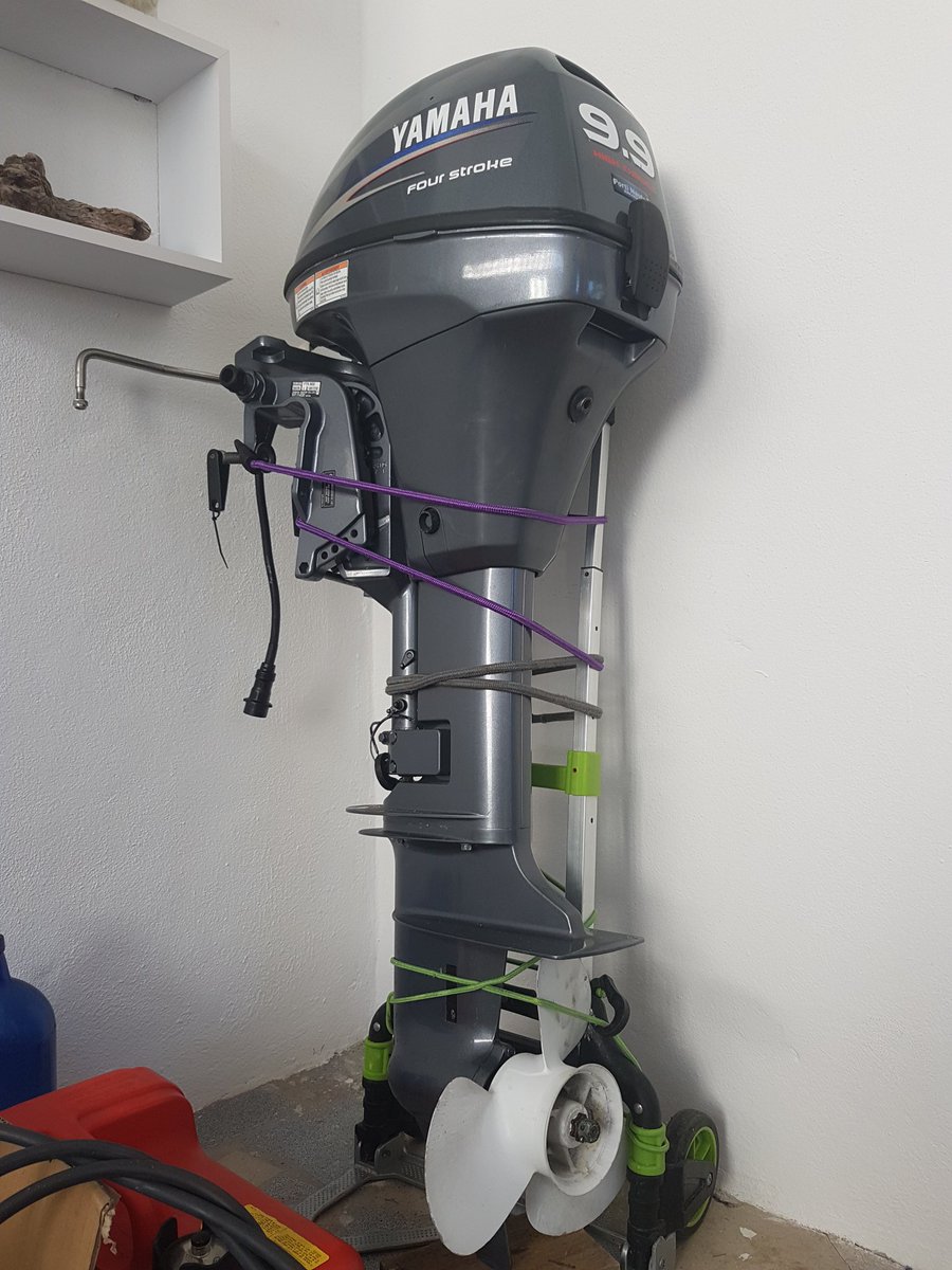 Booby_Bloo's tweet photo. #Yamaha #9.9HP #HighThrust #outboarder i
new member on #catamaran #BoobyBloo. #wharram #outofthebox #family #sailing https://t.co/6dGzpBAo9h https://t.co/eXNN8F1xzP
