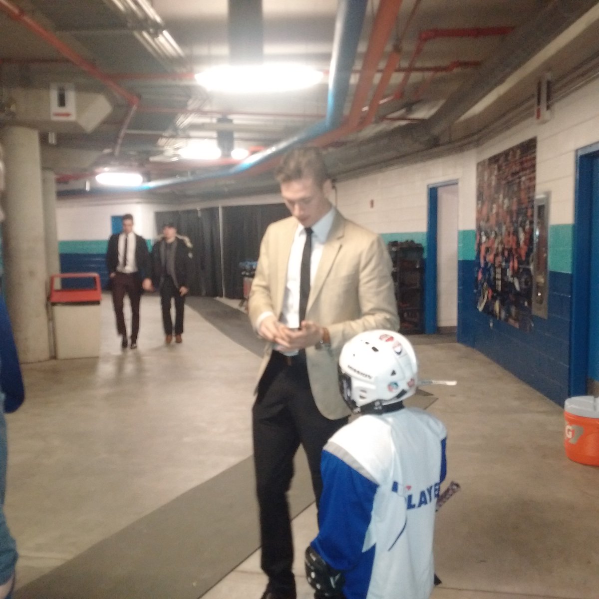 DougCostello's tweet photo. @MathJoseph7 @ThomasChabot1 @SJSeaDogs thanks for making a little guys day amazing!!! #classy #goseadogsgo https://t.co/xzyms7K8CE