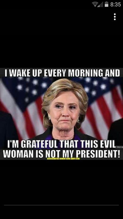 sonslibertytees's tweet photo. Yes... #Hillary #Hillarysucks #Monicasexboyfriendswife #Nohill #Screwhillary https://t.co/oy557HnwZf