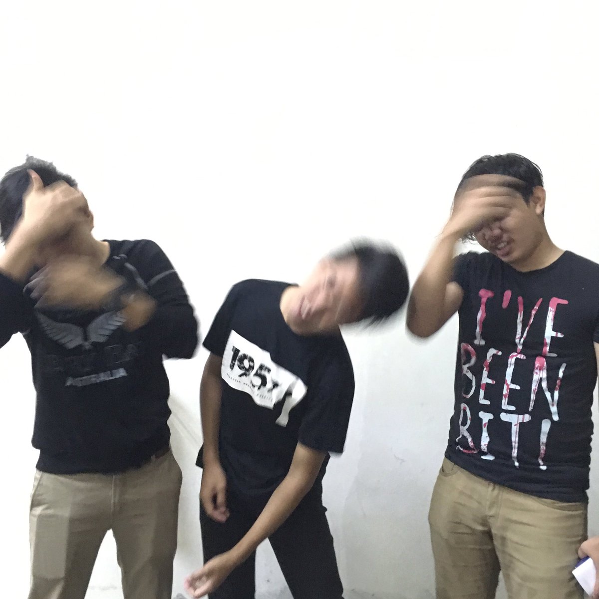 aripfredo's tweet photo. how boys change their hair styles: https://t.co/PkN25Mhvxn