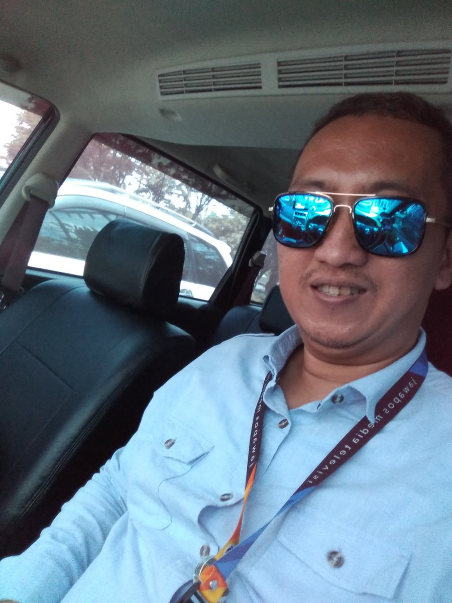 udah bete aja lama nungguin syutingnya ..