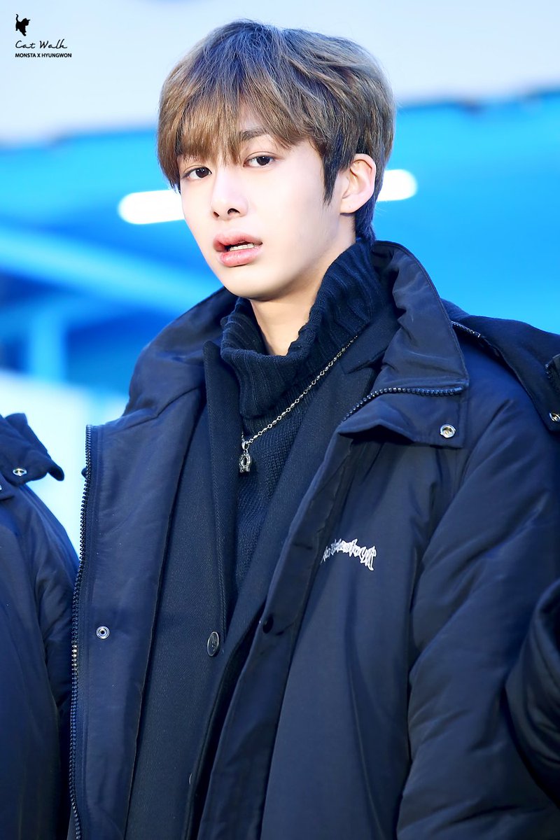 CatWalk_940115's tweet photo. 170118 VLIVE #몬스타엑스 #형원
#MONSTAX #HYUNGWON @OfficialMonstaX https://t.co/OTZZWX0B0b