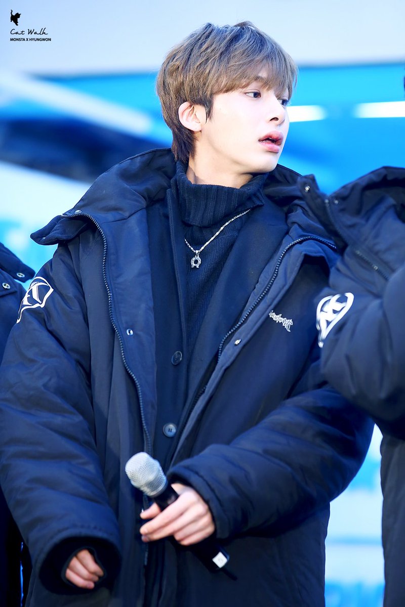 CatWalk_940115's tweet photo. 170118 VLIVE #몬스타엑스 #형원
#MONSTAX #HYUNGWON @OfficialMonstaX https://t.co/OTZZWX0B0b