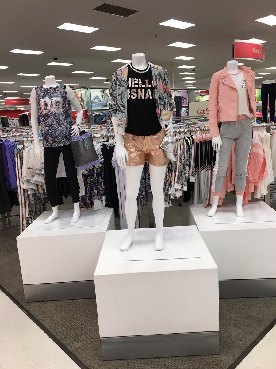 jordyyyyyynn's tweet photo. Check out our new brand!!  @Target  #artclass #forkids #T1042 https://t.co/PNznxiWHnx
