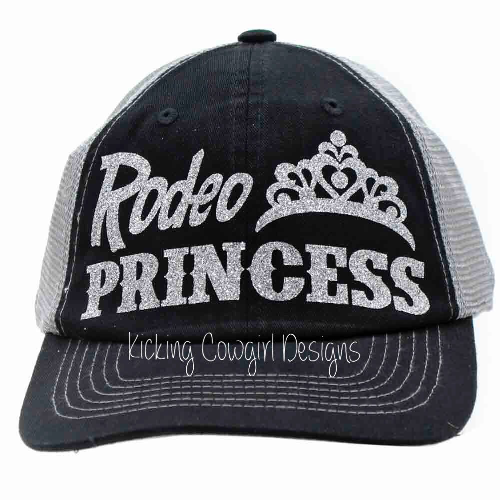 kickingcowgirls's tweet photo. Y'all know at least one rodeo princess. #RodeoPrincess #Rodeo https://t.co/RAcNu1DMJ9 https://t.co/YgGWvOEyhg