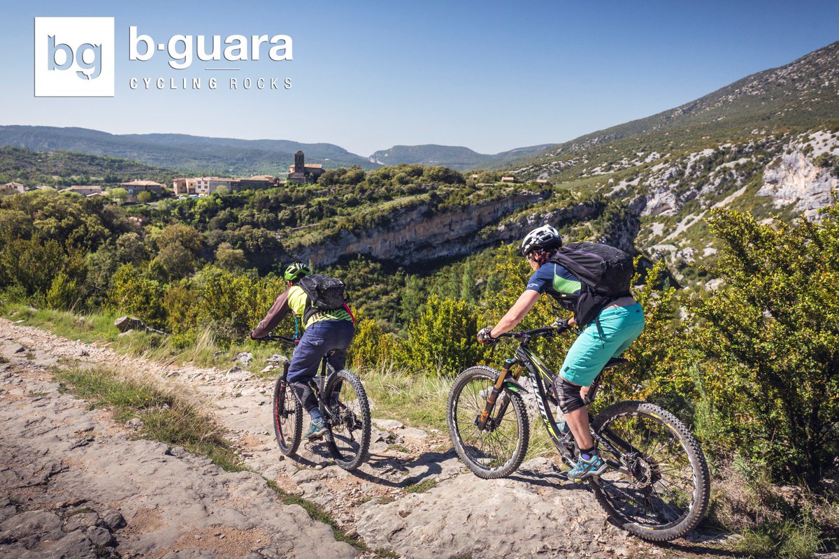 GuaraSomontano's tweet photo. A las 18h en @fitur_madrid presentación del espacio cicloturista @b_guara promovido x la Asociación de Empresarios de la @AESierradeGuara 🚴🚵 https://t.co/i2C7QfCvTi