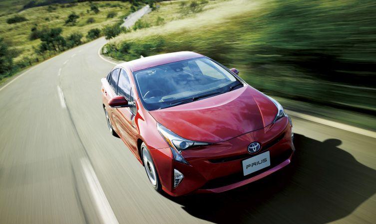 SETRayleigh's tweet photo. #ToyotaPrius: safest, greenest, most #economical, and best for #families. https://t.co/700HMkFk50 https://t.co/DpHHrV5SWf