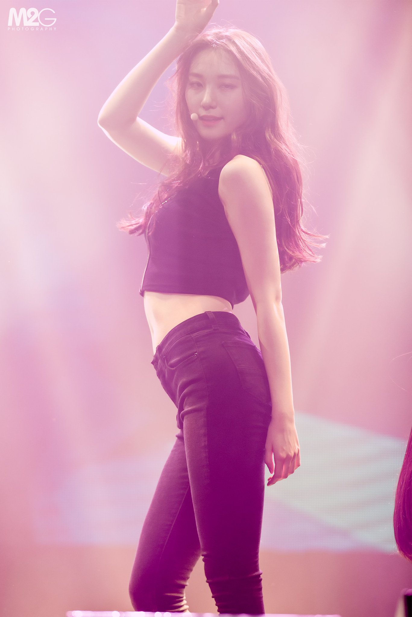 C2dtRfkUQAAaV-z.jpg:large