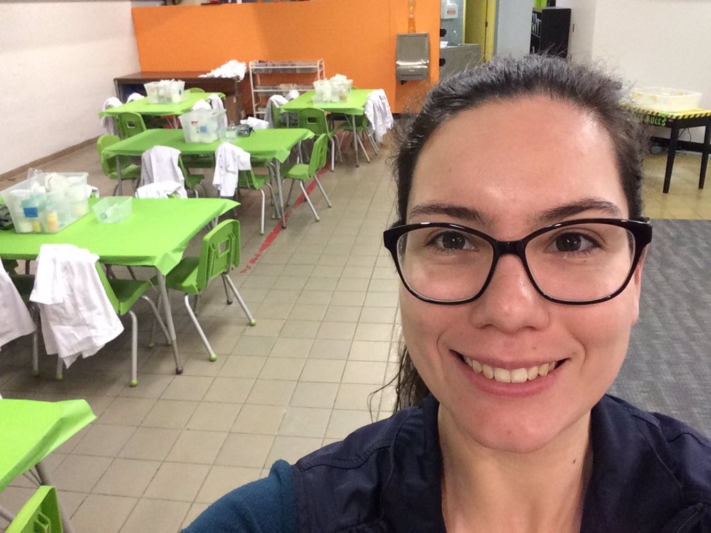 dtdewar's tweet photo. The quiet before the storm... Getting ready for Kids Chem at the OSDC. #MuseumSelfieDay2017 https://t.co/s9dLOJ1N3A