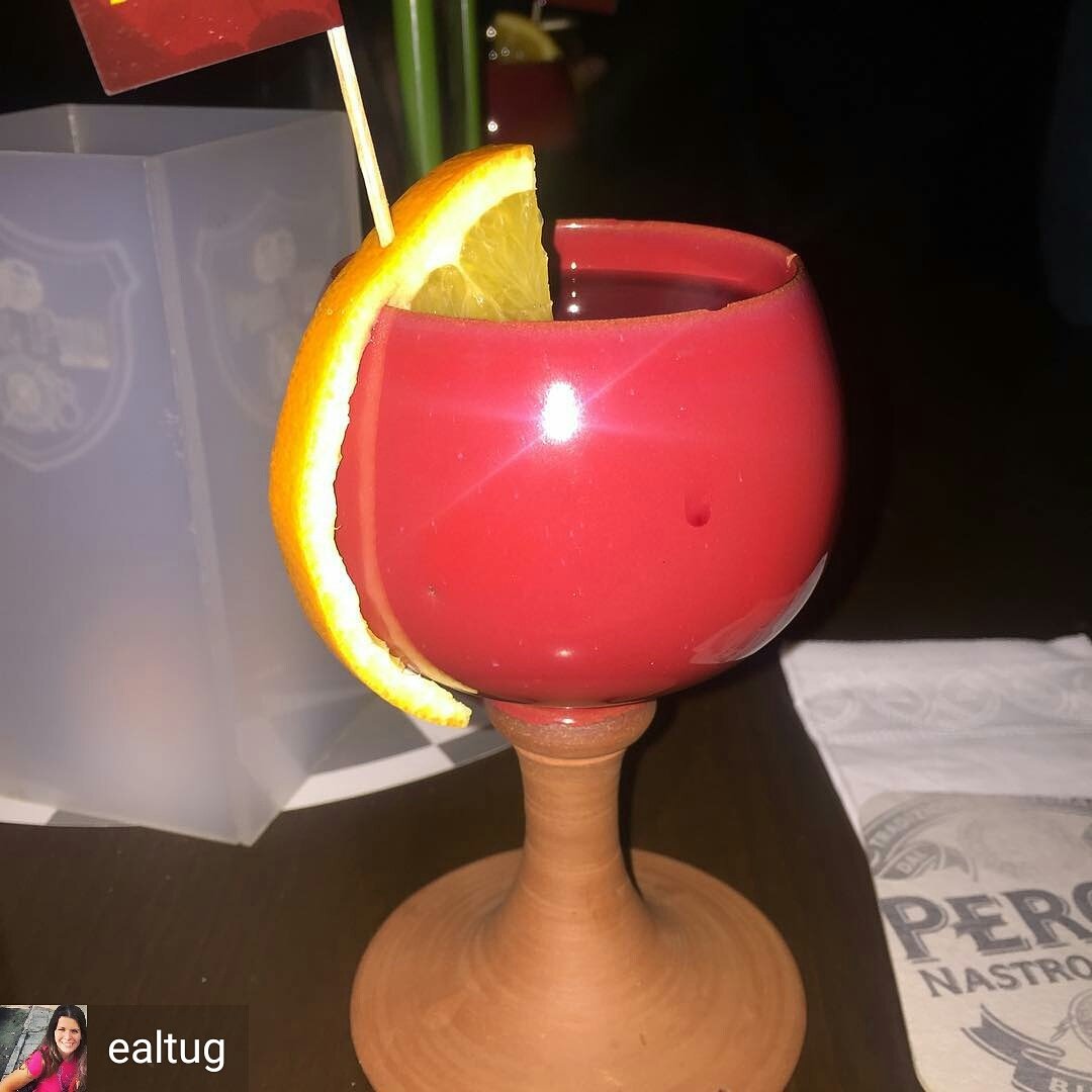 poolpubofficial's tweet photo. @Regrann from @ealtug  -  Bir kış klasiği olarak Sıcak Şarap 🤗🍷  #poolpubcayyolu #instadaily #special #drinks #hotwine #bestoftheday https://t.co/KqoF3BRjDl