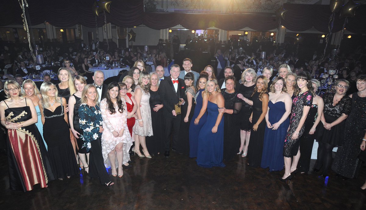BlackpoolHosp's tweet photo. Our Extensive Care Service won the Innovation and Service Improvement gong at our Celebrating Succes Awards @YCOPFyldeCoast #FabVanguardWeek https://t.co/ox5SGv0fdV