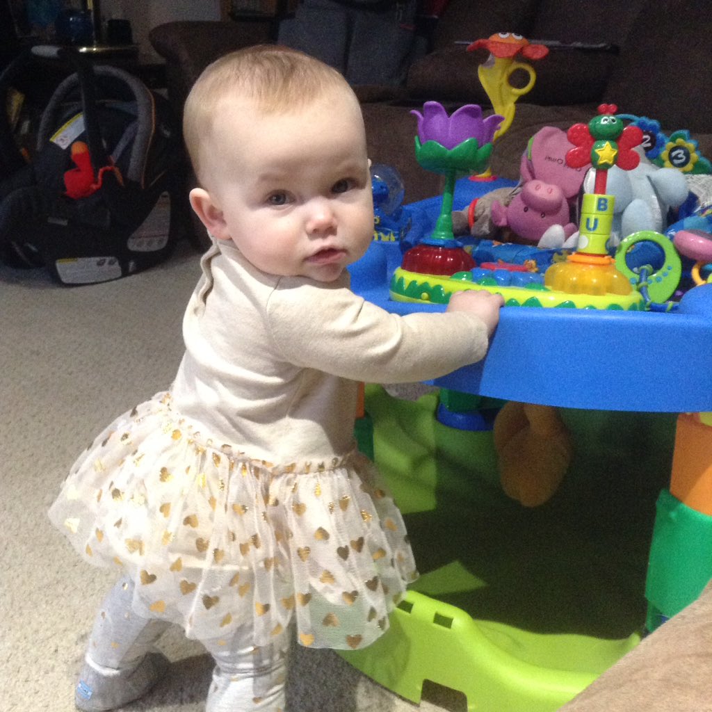 Reenie2013's tweet photo. Missed a few writing days to hang out with my granddaughter who now gives me more reasons to write 😘☺️ https://t.co/qDucpH7e4b