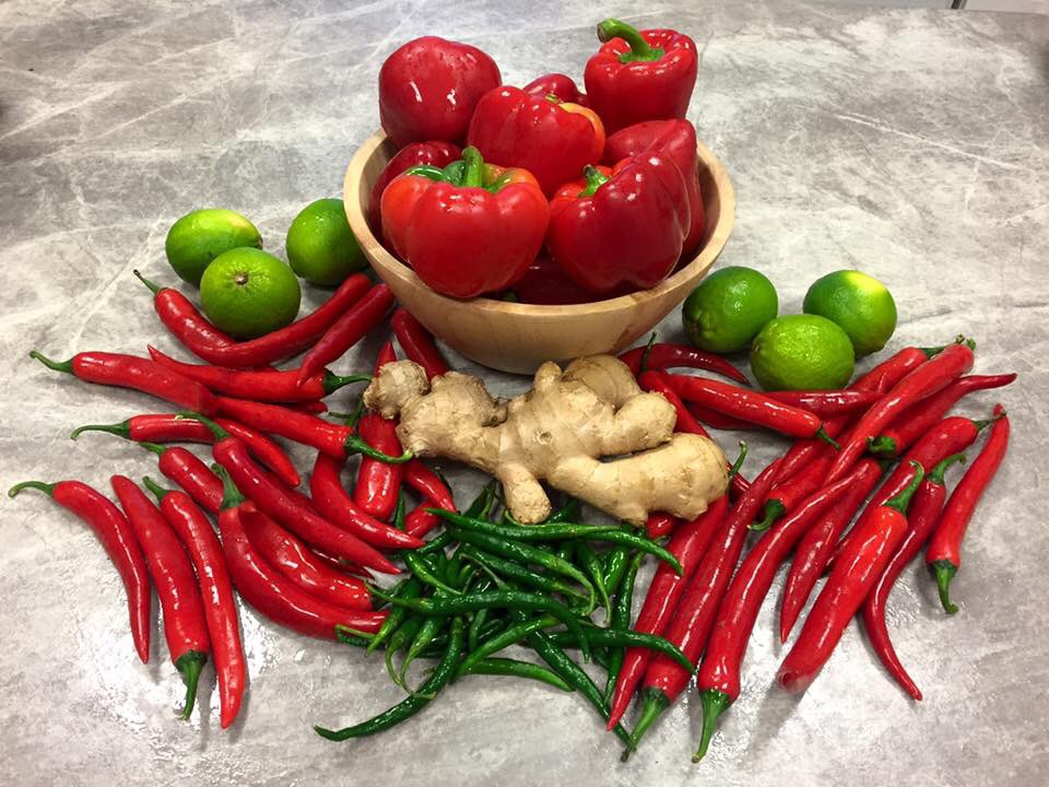 Can anyone help a wee business to grow ? Would ❤️more stockists,hard when working part time round family would appreciate any RT's #scotland