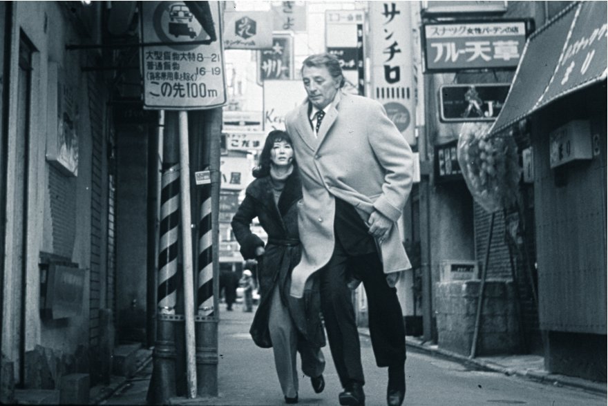 WarnerArchive's tweet photo. The Yakuza (1975) w/ Robert Mitchum may be coming to Blu-ray next month, but catch a 35mm print Fri at @newbeverly! https://t.co/uPMCGNq0WN https://t.co/70qkcjqySJ