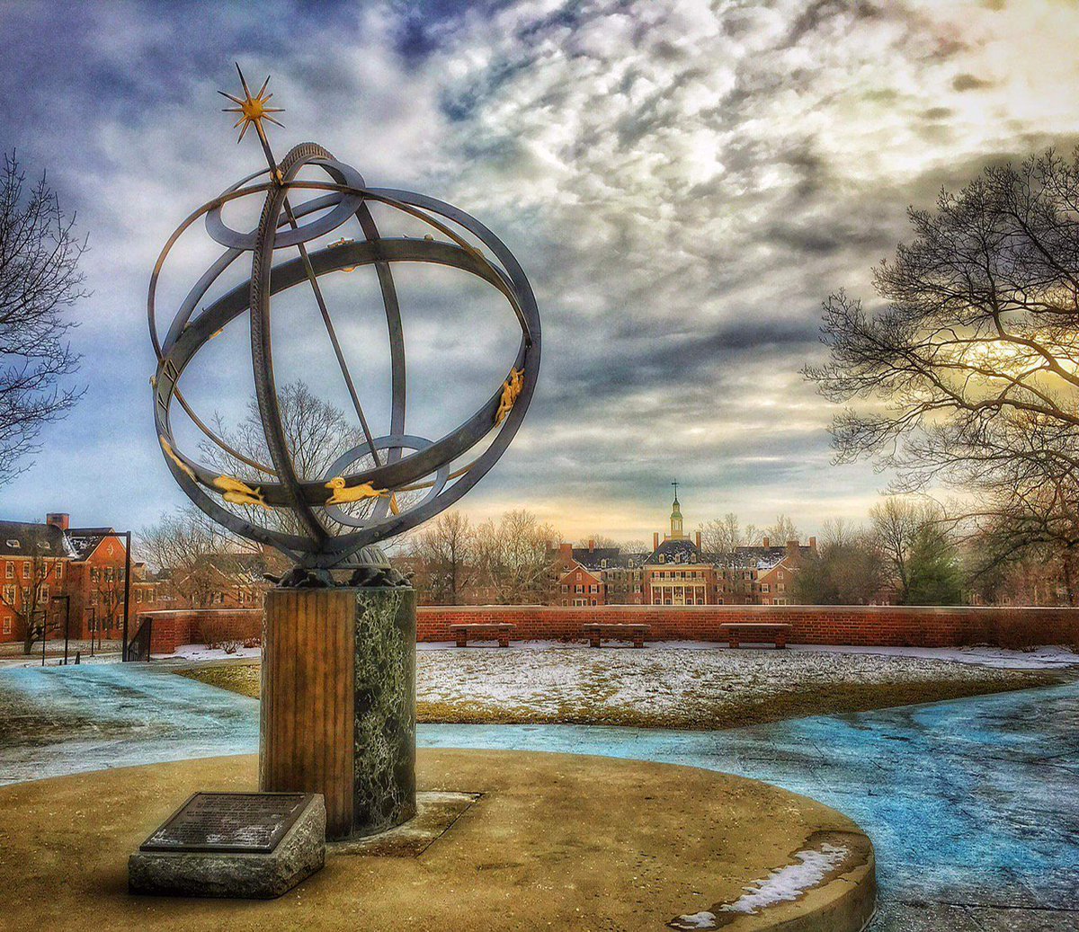 miamiuniversity's tweet photo. A quiet moment on campus. (Photo by @Krumpe ) https://t.co/9vFzBTmEW6