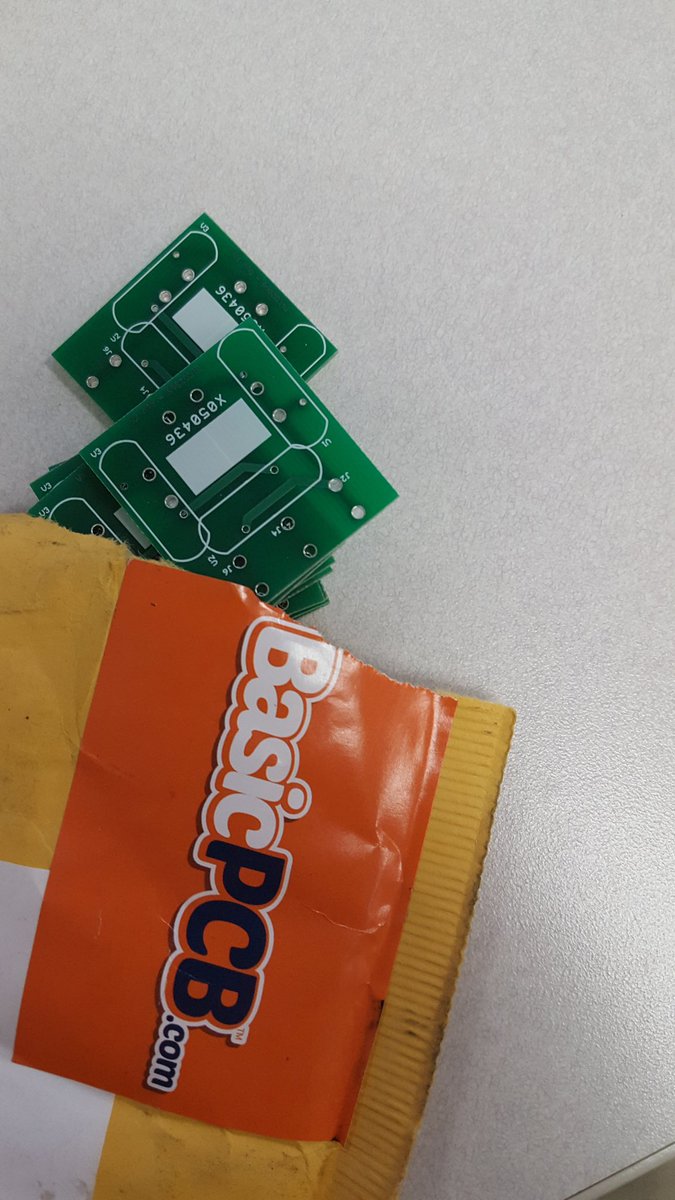 shane_rock's tweet image. Got my boards today! #basicpcb