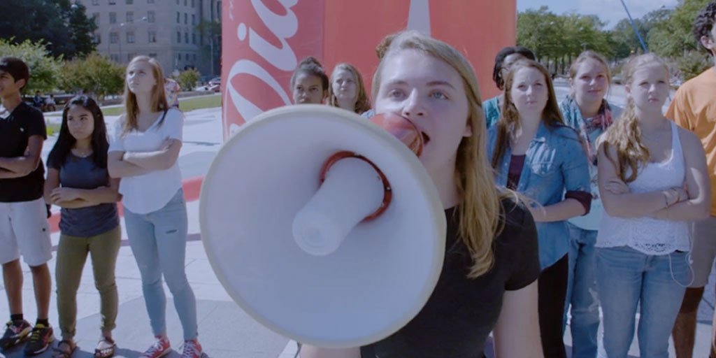CSPI's tweet photo. See what this group of teens did to get the American Beverage Association’s attention: https://t.co/ff15auNcZ2 #BevRev https://t.co/nXXgQF68mf