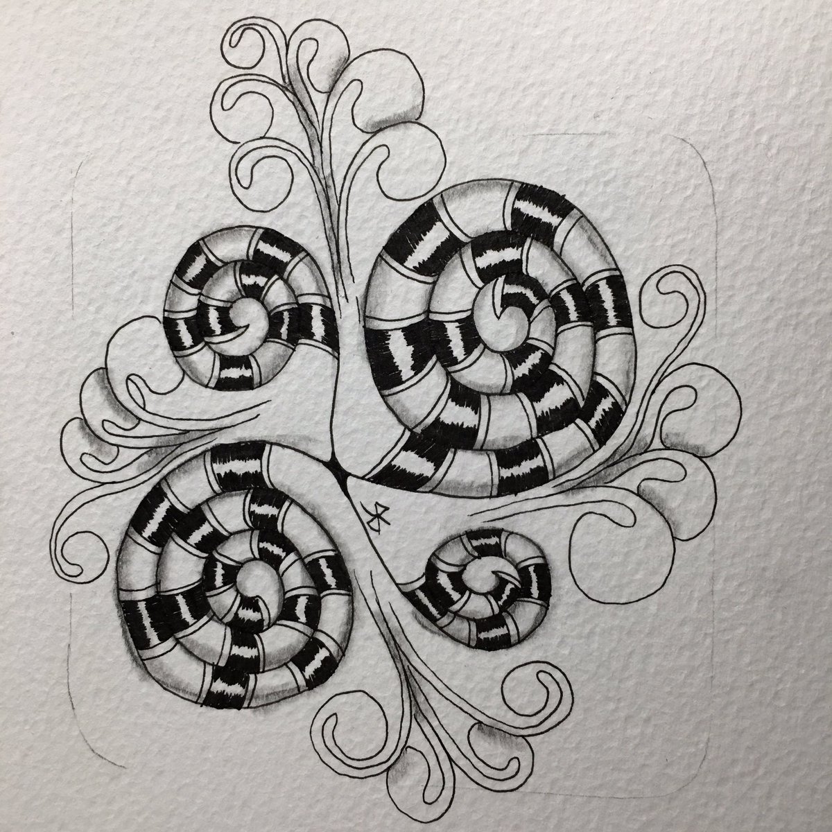 YuChenHsu's tweet photo. #zendoodleart #zendoodle #marasu #mooka #365 #365之18 #365in2017 #moleskine #moleskinewatercolor https://t.co/OjYkCRGlXU