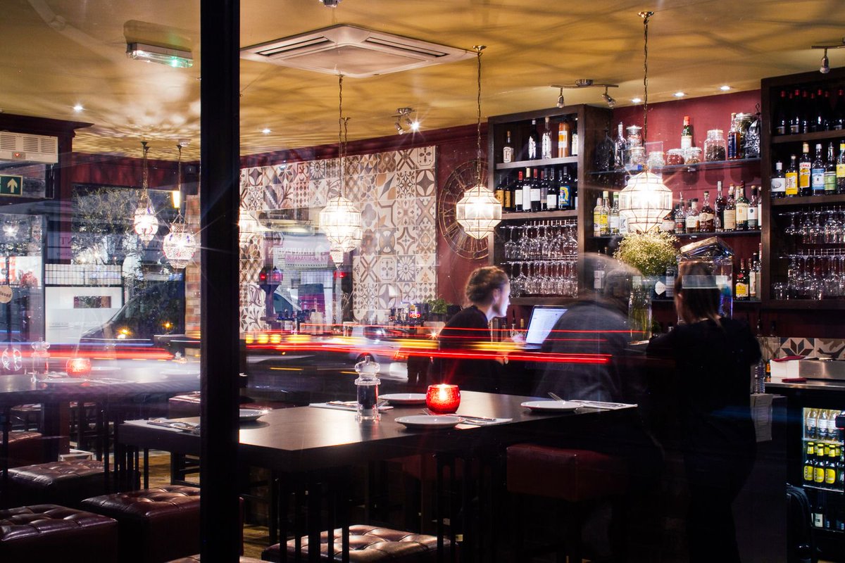 Bar Azita tweet media