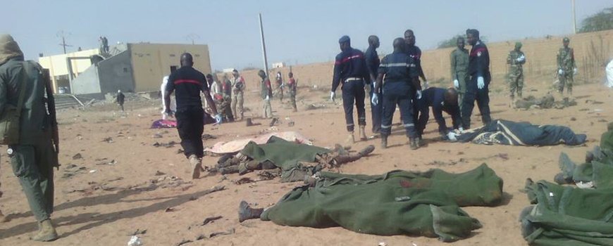 C___News's tweet photo. #Mali
#Gao: SVBIED car-bomb attack has killed 50+ soldiers, 100+ were wounded today. https://t.co/vBeJZ8gmpH