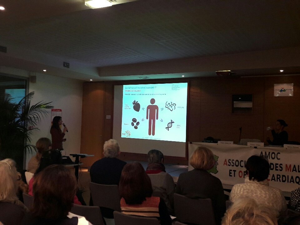 fondationbxuniv's tweet photo. Lancement de la conférence sur les #biomédicaments, présentée par 2 ingénieurs de l'#ENSTBB https://t.co/kGD4ywrw33