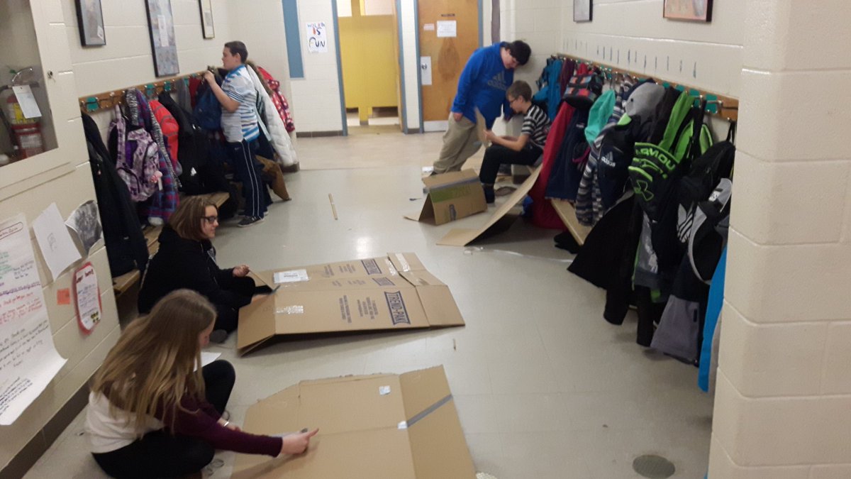 MaligMagic's tweet photo. Let the building begin! #GEDSB #CGW_GEDSB #cardboardchallenge  @MissStenton34 @GooldMonique https://t.co/EW9h5vO6ue