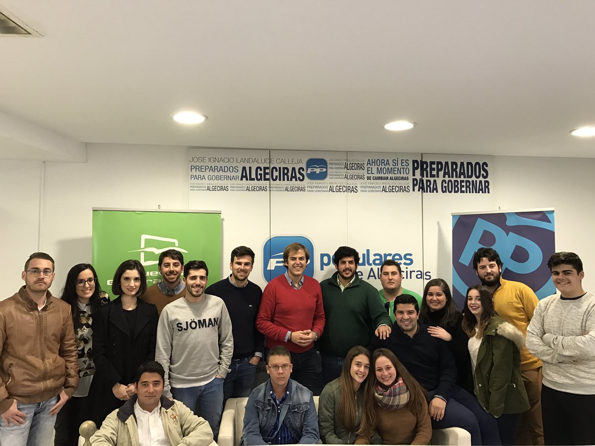 NNGGAlgeciras's tweet photo. Nuestra familia aumenta! Damos la bienvenida a Lorena, José Manuel, Elena y Carmen. #SomosNNGG
#AportandoIdeas https://t.co/JAlfJbc2KW